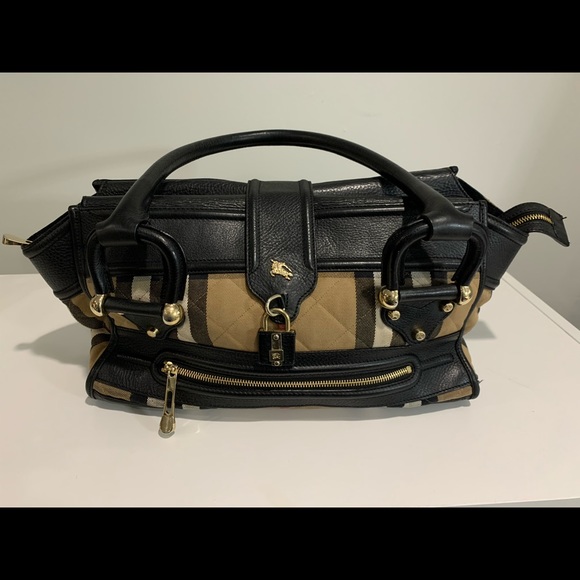 Burberry Bag - Picture 1 of 9